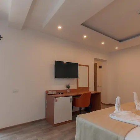 Lara Boutique Проживание в семье Эфорие Норд