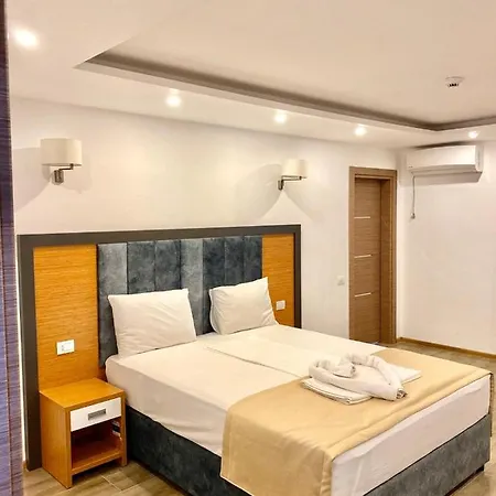 Homestay Lara Boutique *